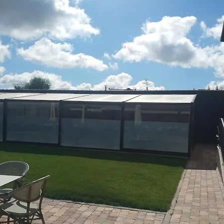 Casa Enrique: Familias Y Grupos! Feriehus Murias de Pedredo